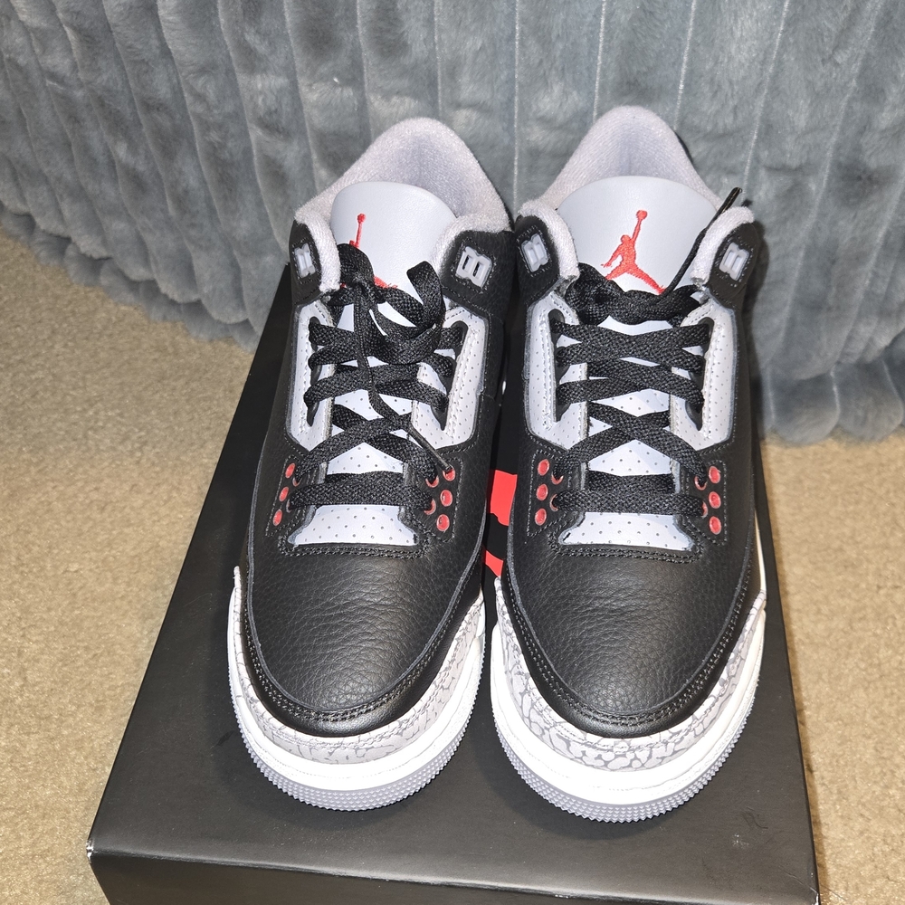 Jordan Kids Black and White Sneakers with Red Accents - Picture 1 of 5